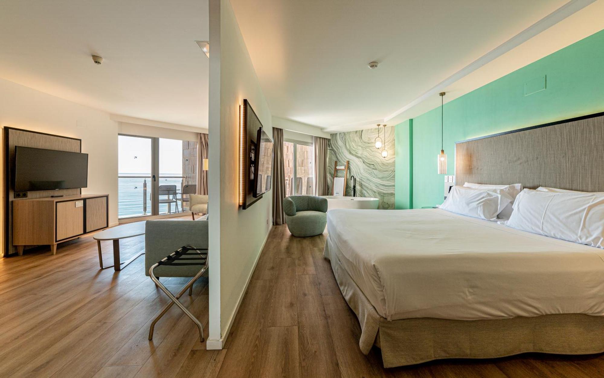 Innside By Melia Alicante Porta Maris Ngoại thất bức ảnh